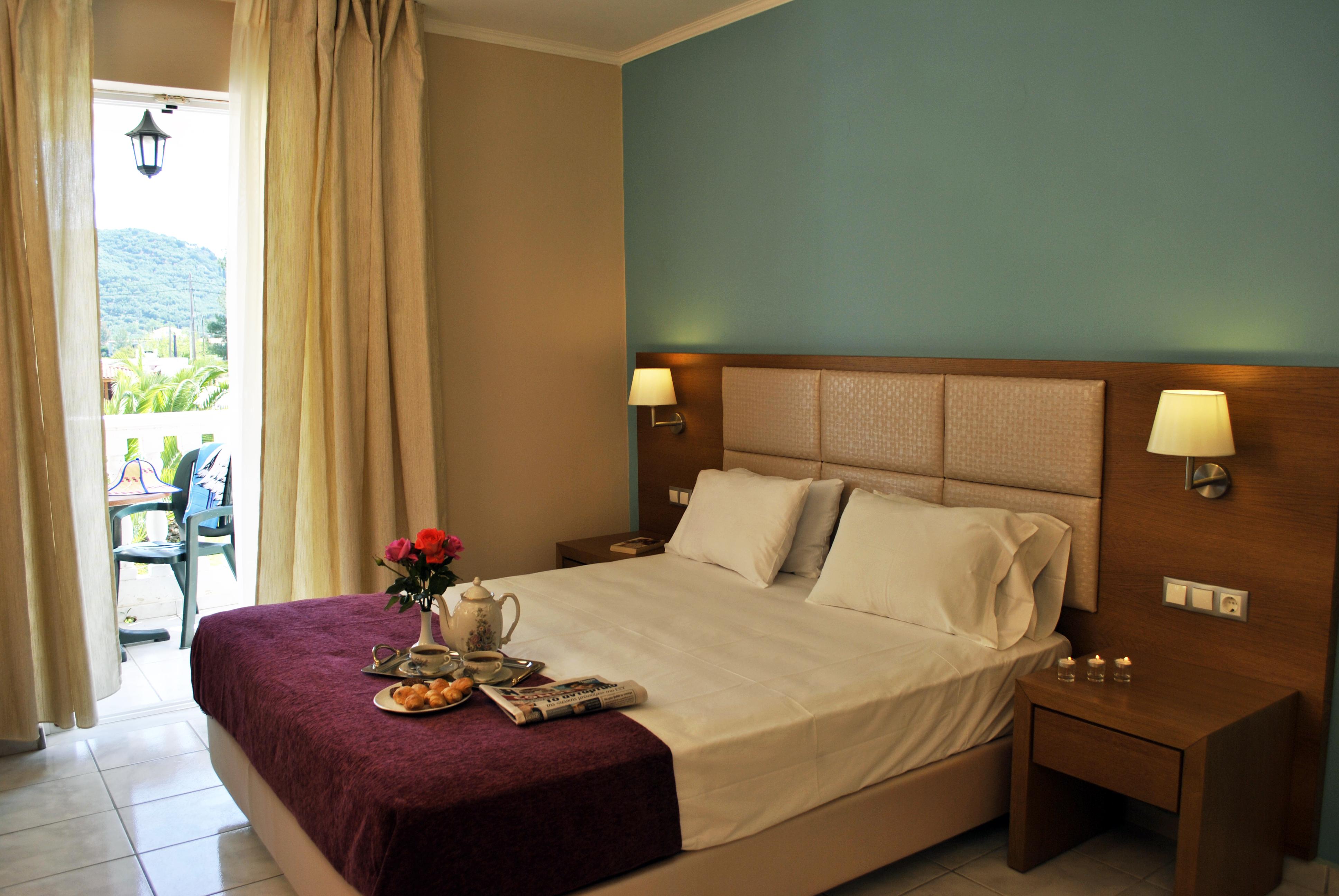 Plessas Palace Apart Otel 3*