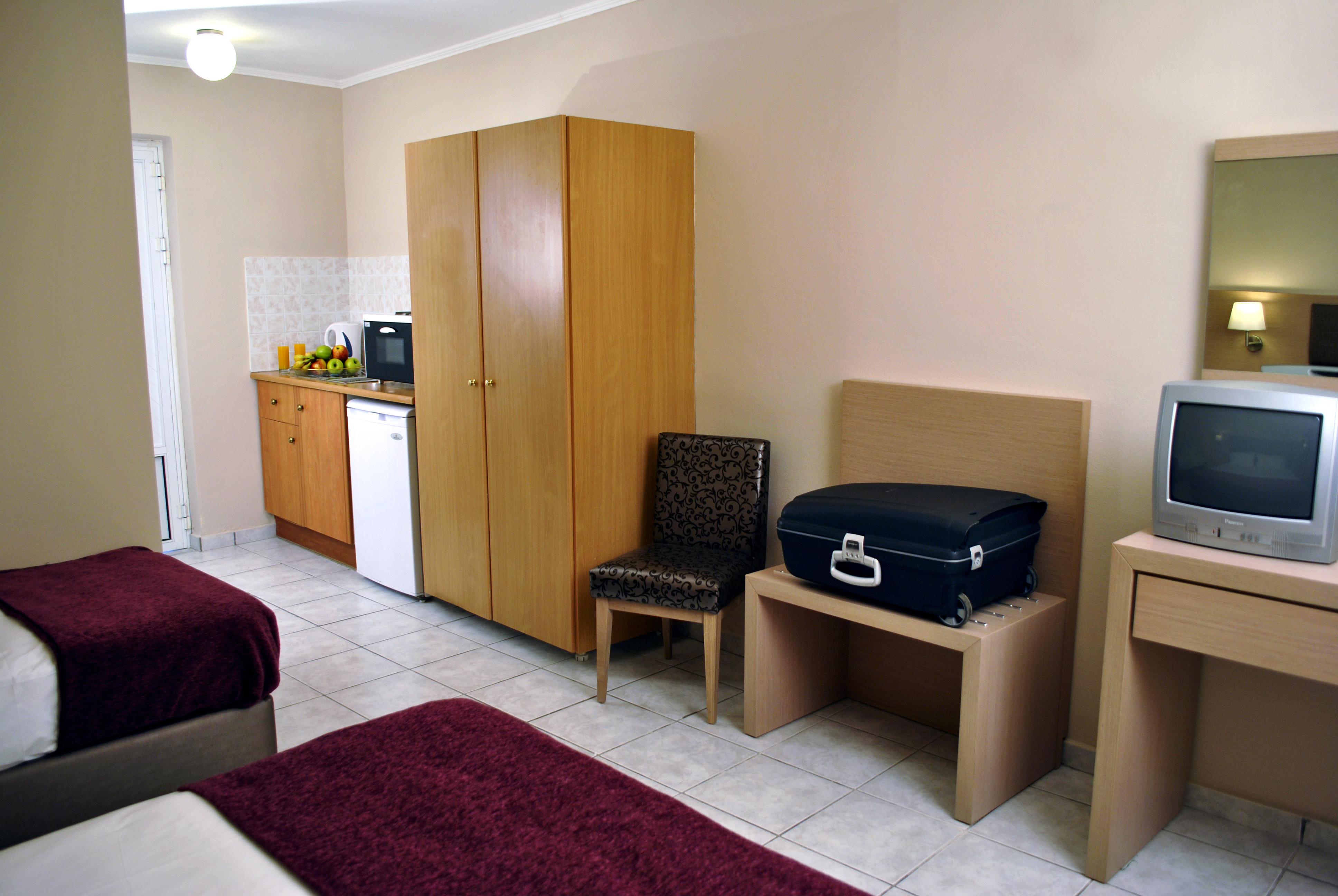 Aparthotel Plessas Palace